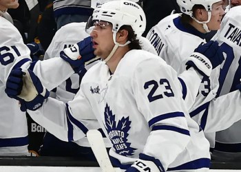 Matthew Knies Scores Shorthanded Goal in Maple Leafs Win Matthew Knies Scores Shorthanded Goal in Maple Leafs Win