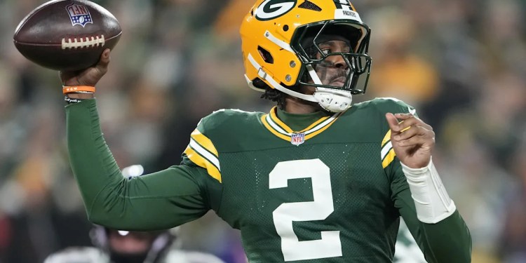 Dolphins Expected to Sign Packers’ Free Agent Quarterback Dolphins Expected to Sign Packers’ Free Agent Quarterback