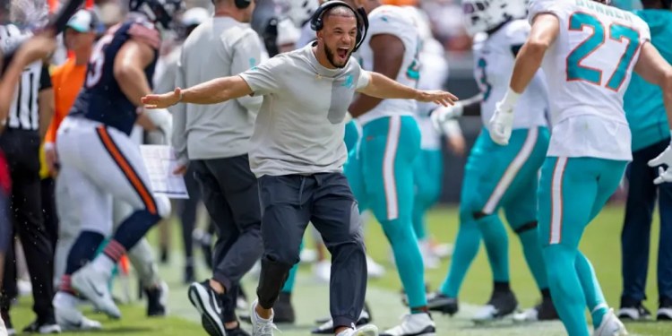 Jets Begin Search for New Defensive Coordinator Jets Begin Search for New Defensive Coordinator