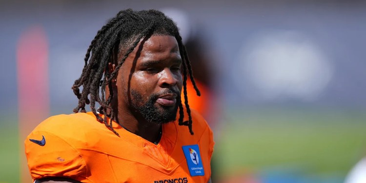 NFL Suspends Dre Greenlaw for One Game NFL Suspends Dre Greenlaw for One Game