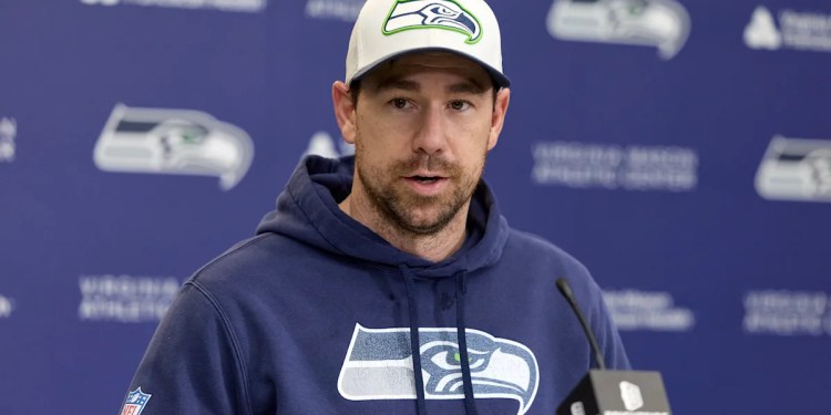 Raiders Hire Klint Kubiak as Head Coach Raiders Hire Klint Kubiak as Head Coach