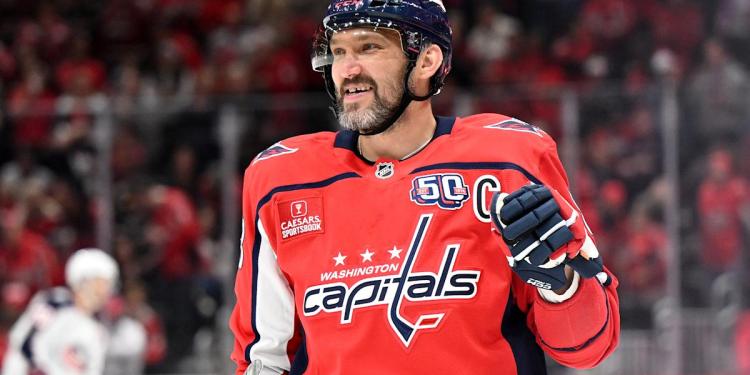 Alex Ovechkin goals tracker: The Great Eight 26 away from breaking Wayne Gretzky’s all-time record of 894 Alex Ovechkin goals tracker: The Great Eight 26 away from breaking Wayne Gretzky’s all-time record of 894