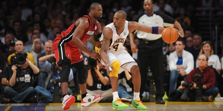 Origins of Kobe’s ‘Grinch’ Sneakers Origins of Kobe’s ‘Grinch’ Sneakers