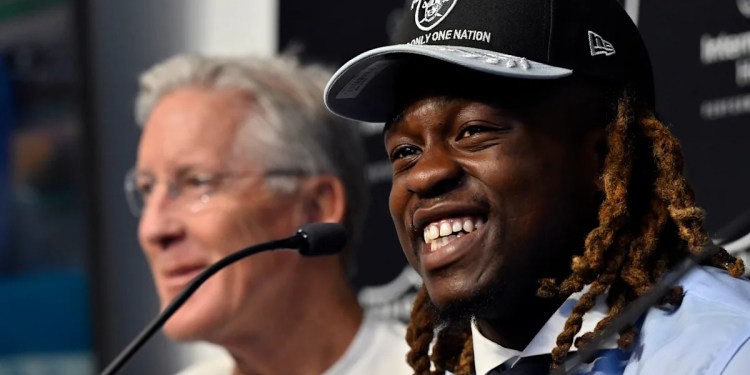 Raiders' 1st-round pick Ashton Jeanty also received prank call during NFL Draft, claiming he was traded Raiders' 1st-round pick Ashton Jeanty also received prank call during NFL Draft, claiming he was traded