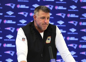 Mike Vrabel: Patriots Need Improvement on Established Foundation Mike Vrabel: Patriots Need Improvement on Established Foundation