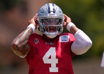 Jerry Jones didn’t respond to Micah Parsons’ trade request — but here’s what Dak Prescott told the Cowboys star rusher Jerry Jones didn’t respond to Micah Parsons’ trade request — but here’s what Dak Prescott told the Cowboys star rusher