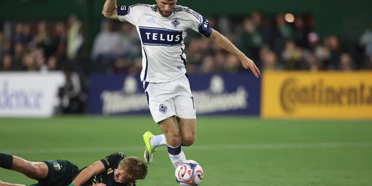 Whitecaps defeat Timbers 4-1 in Cascadia Cup match Whitecaps defeat Timbers 4-1 in Cascadia Cup match