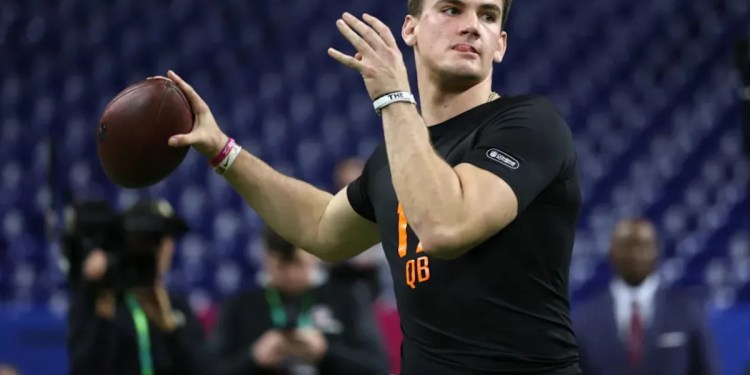 Jets May Select Quarterback in 2026 NFL Draft Jets May Select Quarterback in 2026 NFL Draft