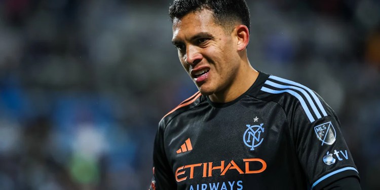 Alonso Martínez Injures ACL While on International Duty Alonso Martínez Injures ACL While on International Duty