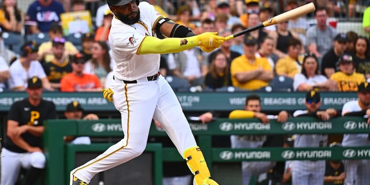 Pirates chose Marcell Ozuna over Andrew McCutchen Pirates chose Marcell Ozuna over Andrew McCutchen