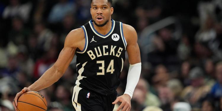 Giannis Antetokounmpo to miss NBA All-Star Game with calf strain Giannis Antetokounmpo to miss NBA All-Star Game with calf strain