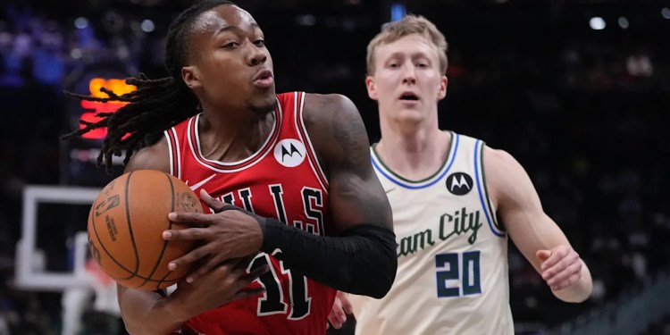 Timberwolves Add Ayo Dosunmu to Rotation After Trade Timberwolves Add Ayo Dosunmu to Rotation After Trade