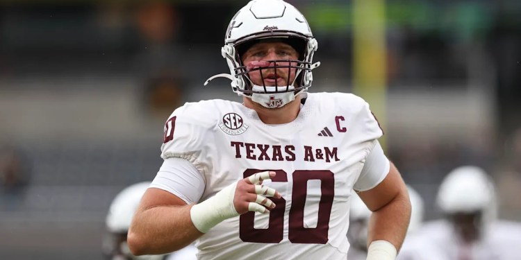 Raiders sign Trey Zuhn III and Brandon Cleveland Raiders sign Trey Zuhn III and Brandon Cleveland