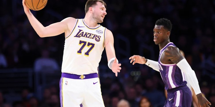 Kings’ Dennis Schröder Suspended for 3 Games Kings’ Dennis Schröder Suspended for 3 Games