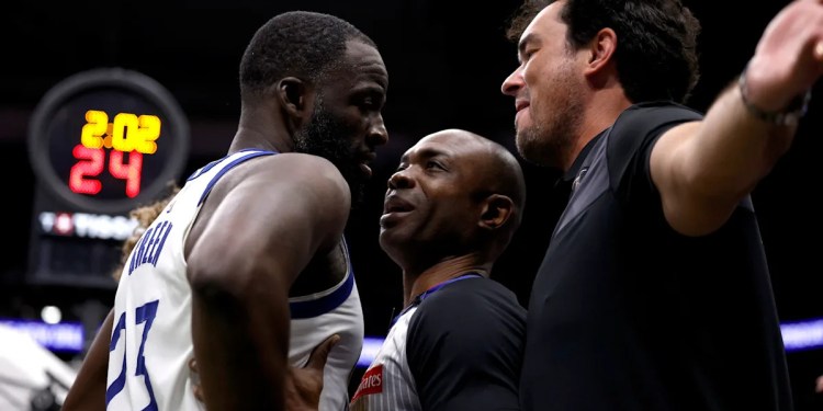 Draymond Green Warned by NBA After Incident with Fan Draymond Green Warned by NBA After Incident with Fan