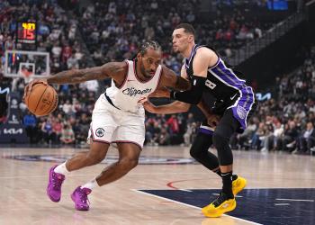 Kawhi Leonard hits buzzer-beater to lift Clippers past Kings in OT as coach Ty Lue misses contest with back pain Kawhi Leonard hits buzzer-beater to lift Clippers past Kings in OT as coach Ty Lue misses contest with back pain