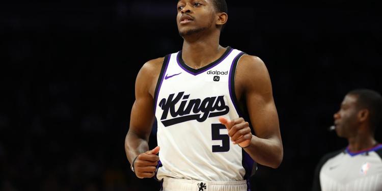 Sources: Kings open to dealing All-Star De’Aaron Fox ahead of trade deadline Sources: Kings open to dealing All-Star De’Aaron Fox ahead of trade deadline