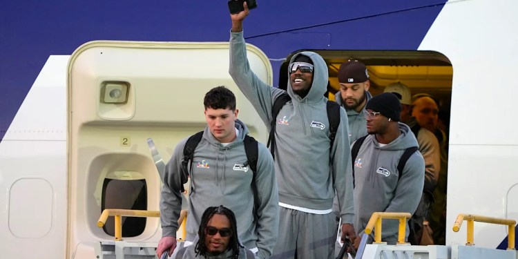 Seahawks and Patriots Arrive in Bay Area for Super Bowl LX Seahawks and Patriots Arrive in Bay Area for Super Bowl LX