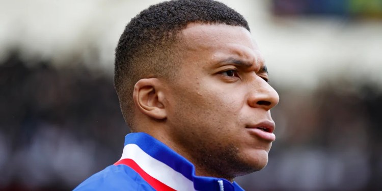 Kylian Mbappé sues former club Paris Saint-Germain for moral harassment after tense exit from French side Kylian Mbappé sues former club Paris Saint-Germain for moral harassment after tense exit from French side