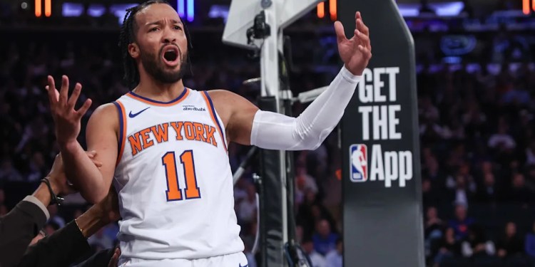 Jalen Brunson Out Friday with Right Ankle Sprain Jalen Brunson Out Friday with Right Ankle Sprain