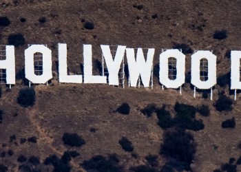 NFL Broadcasting on CBS, Fox, NBC, and ABC NFL Broadcasting on CBS, Fox, NBC, and ABC