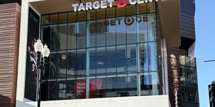 Timberwolves-Warriors Game Postponed Timberwolves-Warriors Game Postponed