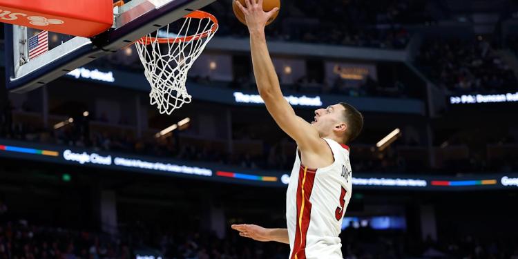 The Playlist: Week 12 fantasy basketball waiver wire pickups and start/sit advice The Playlist: Week 12 fantasy basketball waiver wire pickups and start/sit advice