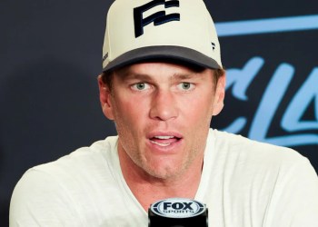 Tom Brady avoids question on Maxx Crosby trade Tom Brady avoids question on Maxx Crosby trade