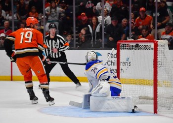 Ducks Defeat Sabres 6-5 in Overtime Ducks Defeat Sabres 6-5 in Overtime