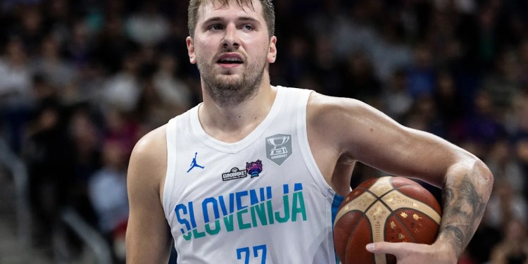 Luka Dončić has knee collision scare during Eurobasket exhibition, but avoids serious injury Luka Dončić has knee collision scare during Eurobasket exhibition, but avoids serious injury