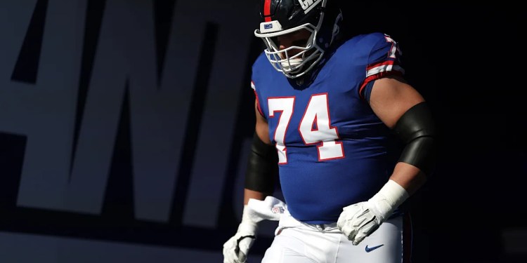 Greg Van Roten Remains a Viable Option for Giants at Guard Greg Van Roten Remains a Viable Option for Giants at Guard