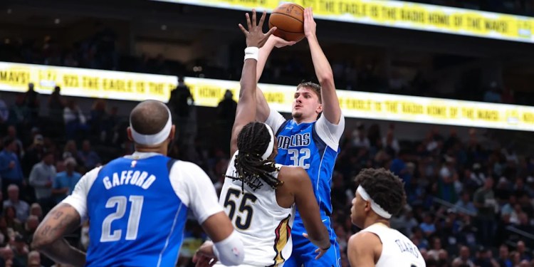 Fantasy Basketball Start/Sit Recommendations for the Weekend
Cooper Flagg’s Breakout Performance Fantasy Basketball Start/Sit Recommendations for the Weekend
Cooper Flagg’s Breakout Performance
