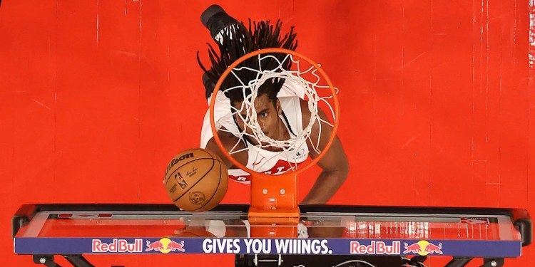 Week 13 Fantasy Basketball Waiver Wire Additions
Collin Murray-Boyles, Naji Marshall Featured in 9-Cat and Points Leagues Week 13 Fantasy Basketball Waiver Wire Additions
Collin Murray-Boyles, Naji Marshall Featured in 9-Cat and Points Leagues