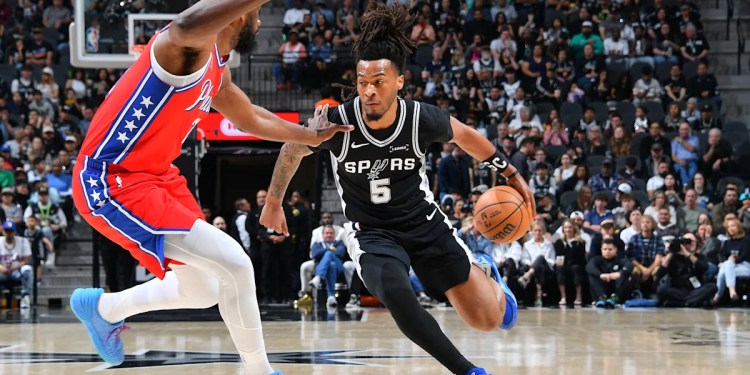 Spurs Defeat 76ers for 60th Win, Wembanyama Injured Spurs Defeat 76ers for 60th Win, Wembanyama Injured