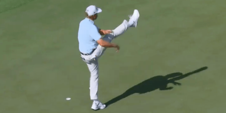 Watch: Golfer punts putter, withdraws from tournament with injury Watch: Golfer punts putter, withdraws from tournament with injury