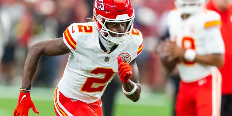 Week 4 Waiver Wire Sleepers: Darnell Mooney and Tyquan Thornton Week 4 Waiver Wire Sleepers: Darnell Mooney and Tyquan Thornton