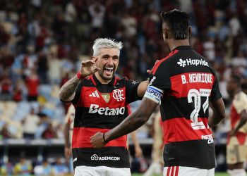 Flamengo Defeats Medellín in Libertadores Match Flamengo Defeats Medellín in Libertadores Match