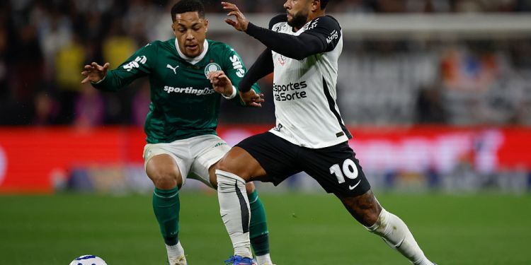 Corinthians and Palmeiras Line-ups for Derby in Itaquera Corinthians and Palmeiras Line-ups for Derby in Itaquera