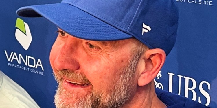 Peter DeBoer Named Islanders Coach Peter DeBoer Named Islanders Coach