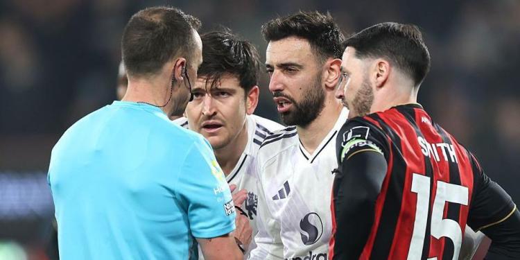 Manchester United criticizes recent penalty decisions Manchester United criticizes recent penalty decisions