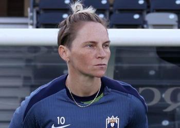 Fishlock to Retire After NWSL Season, Club Announces Fishlock to Retire After NWSL Season, Club Announces