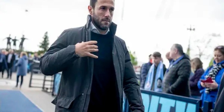 Manchester City goalkeeper set to leave Etihad Stadium Manchester City goalkeeper set to leave Etihad Stadium