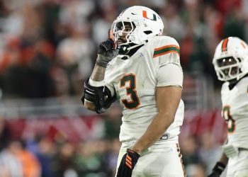 49ers Interview Defensive Line Prospect at NFL Scouting Combine 49ers Interview Defensive Line Prospect at NFL Scouting Combine