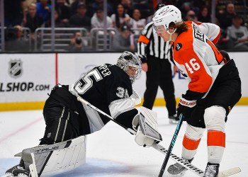 Flyers Win Shootout Against Kings Flyers Win Shootout Against Kings