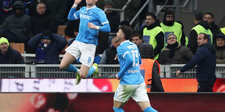 Inter 2-2 Napoli: McTominay Scores Twice Inter 2-2 Napoli: McTominay Scores Twice