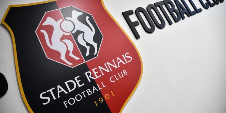 Junior Aké to Sign First Professional Contract with Rennes Junior Aké to Sign First Professional Contract with Rennes