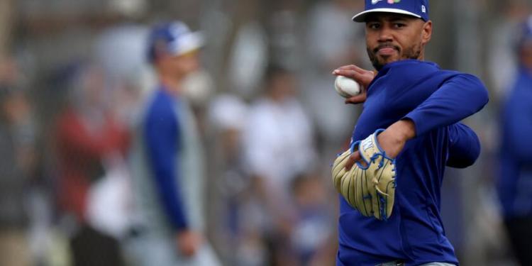 Mookie Betts aims for improved performance at the plate Mookie Betts aims for improved performance at the plate