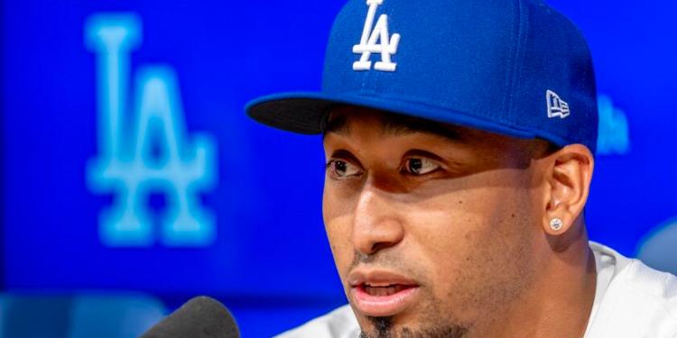 Edwin Díaz to Pitch for Puerto Rico in World Baseball Classic Edwin Díaz to Pitch for Puerto Rico in World Baseball Classic