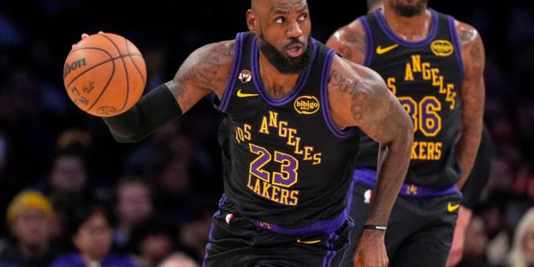 JJ Redick defends LeBron James from criticism JJ Redick defends LeBron James from criticism