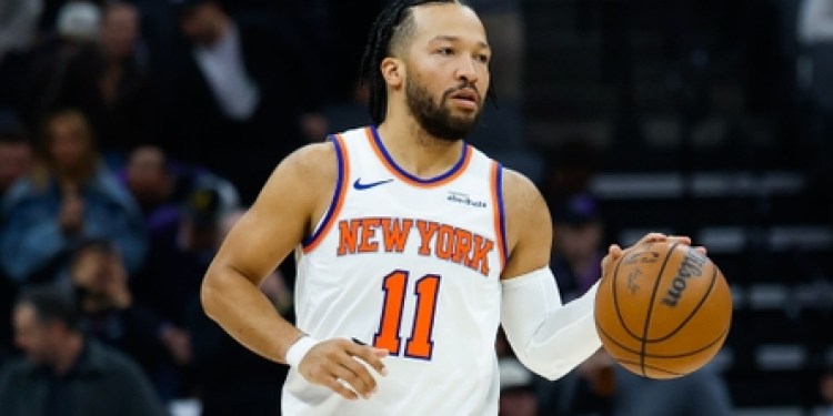 Jalen Brunson Out for Remainder of Kings Game Due to Injury Jalen Brunson Out for Remainder of Kings Game Due to Injury